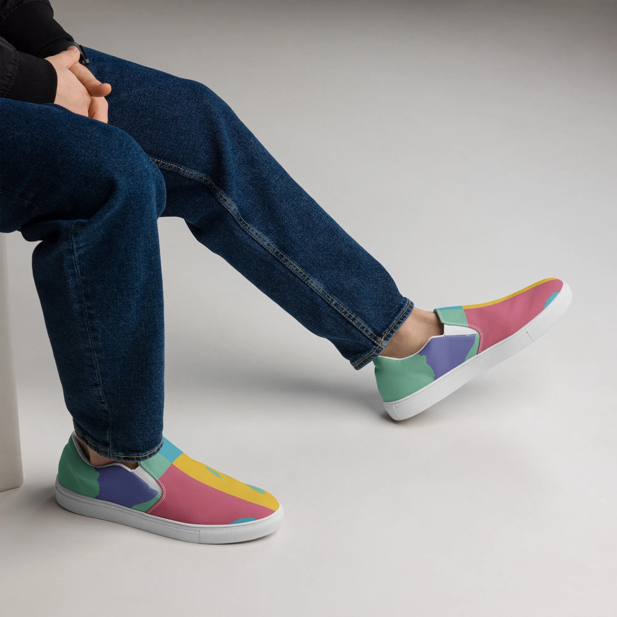 AFRICA WARHOL Men’s Slip-On Canvas Shoes (Retro)