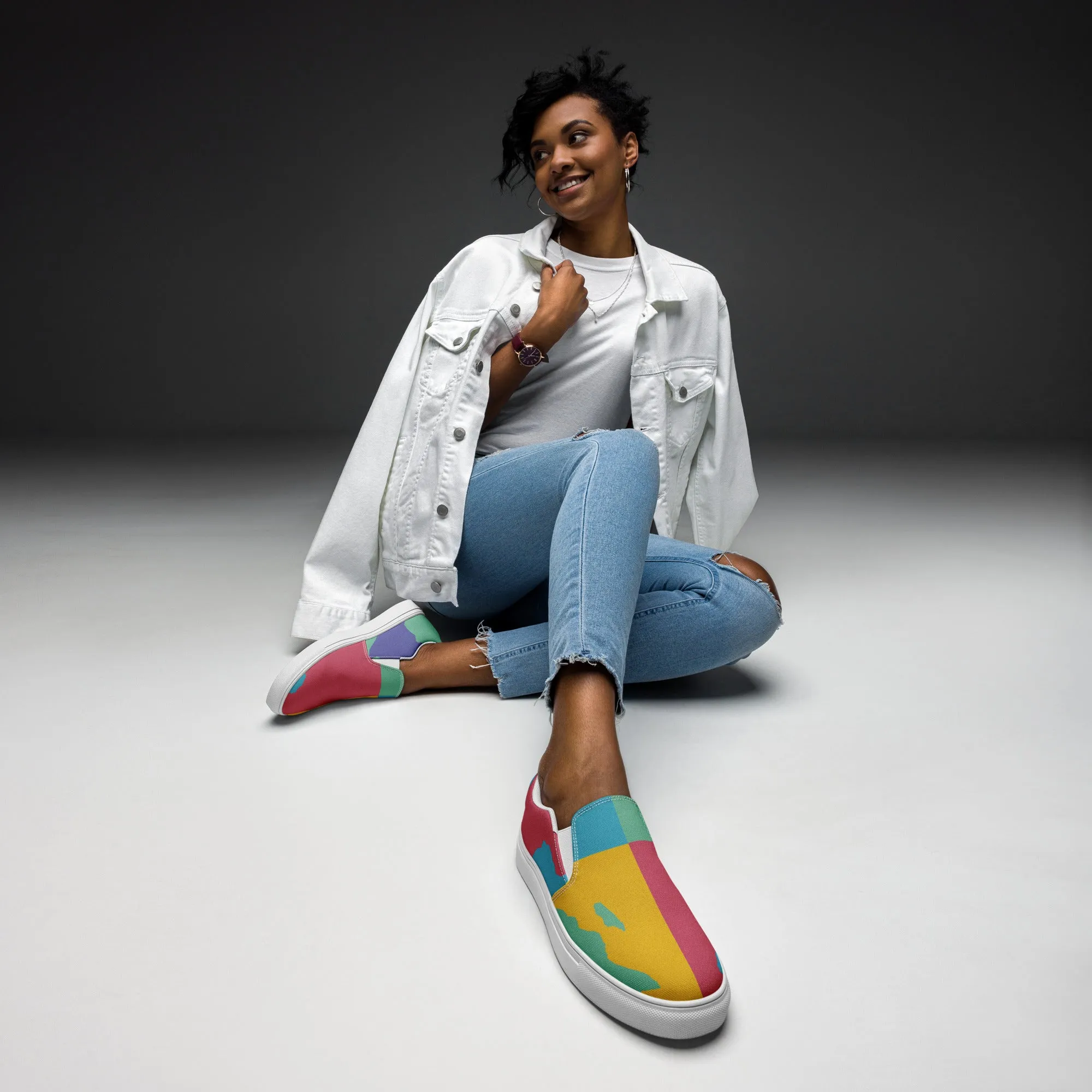 AFRICA WARHOL Women’s Slip-On Canvas Shoes (Retro)