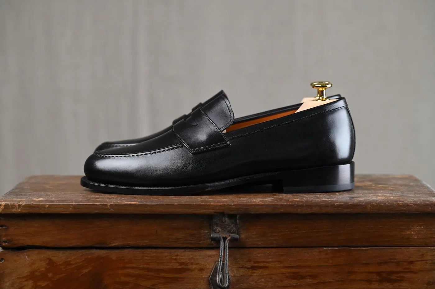 CARRICK Penny Loafers