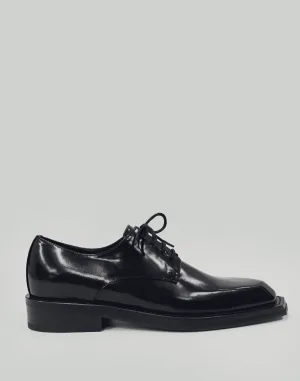 CHIESEL TOE DERBY