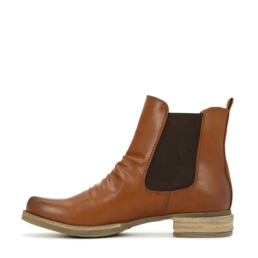 CORO1 VEGAN CHELSEA ANKLE BOOTS