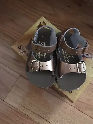 Surfer Salt Water Sandals - Rose Gold